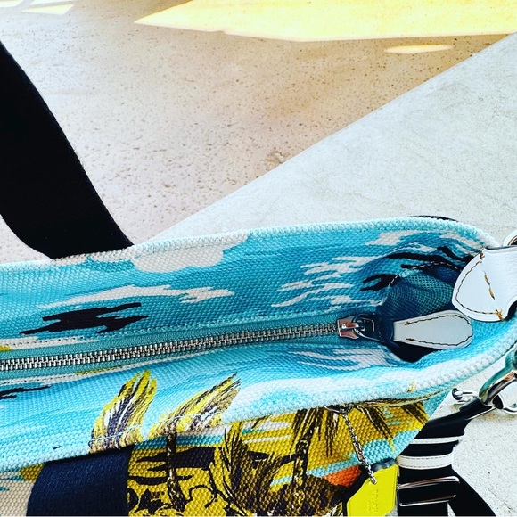 Coach Hawaiian Palm tree print canvas crossbody shoulder bag & wallet NWT - Picture 4 of 10